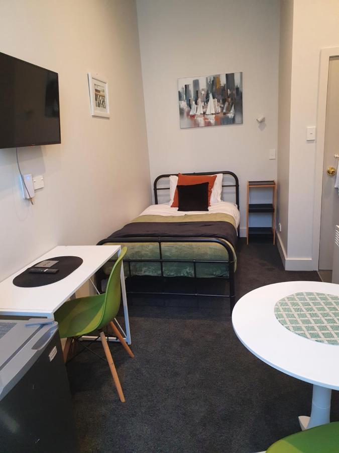 Travel Stay City Hostel Dunedin Exterior photo
